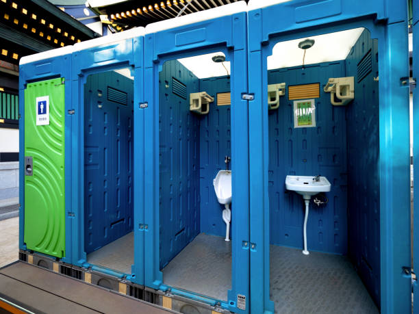 Best Porta potty delivery and setup  in New London, IA